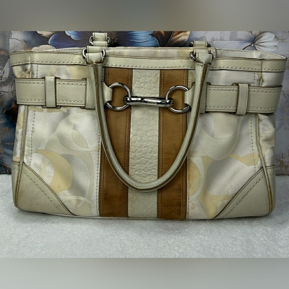 Coach bag EUC